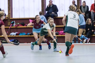 Bild 445 - B-Juniorinnen UHC